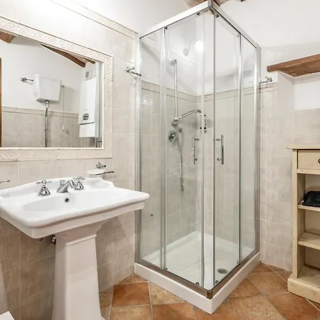 With Swimming-pool And Thermal Pools In Aparthotel *