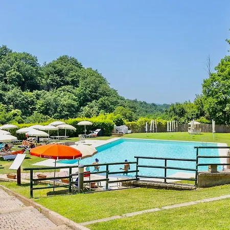With Swimming-pool And Thermal Pools In Aparthotel *