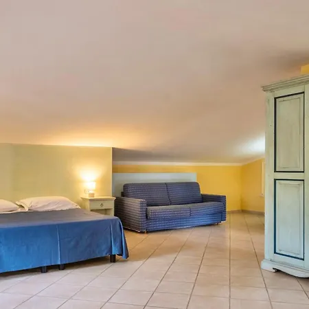 מלון דירות With Swimming-pool And Thermal Pools In *